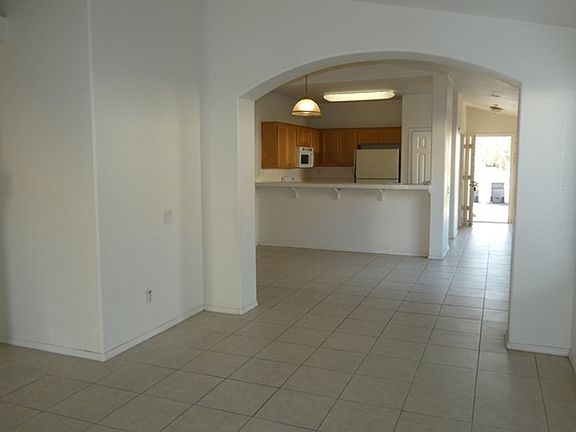 3rd image of 2308 Teelynn Ave