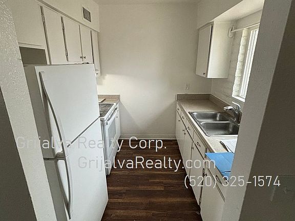 5th image of 1409 S Woodland Ave #1411