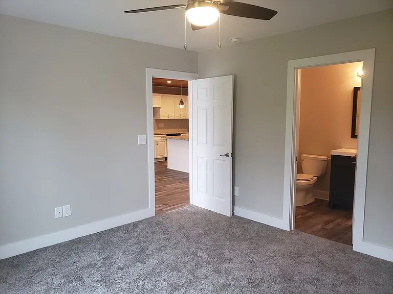 182 Pine Hollow Rd — Photo 9