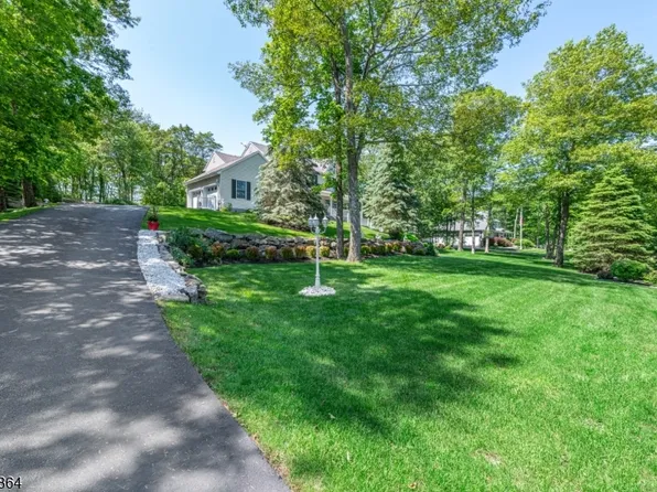 15 Mill Creek Rd, Sparta Twp., NJ 07871