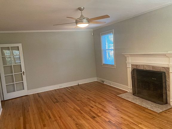 LR- marble FP, French door