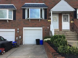 4220 Lyman Dr, Philadelphia, PA 19114
