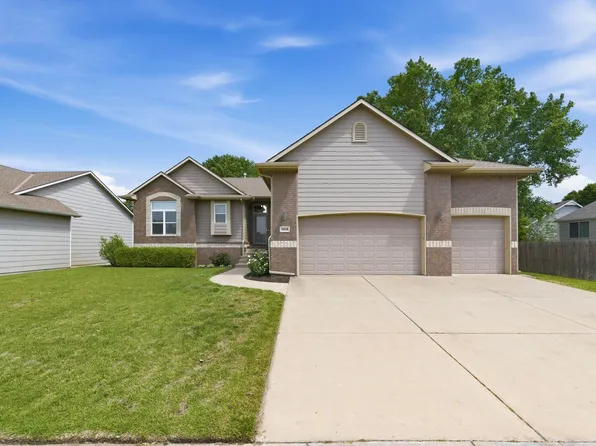 1418 E Woodbrook St, Derby, KS 67037