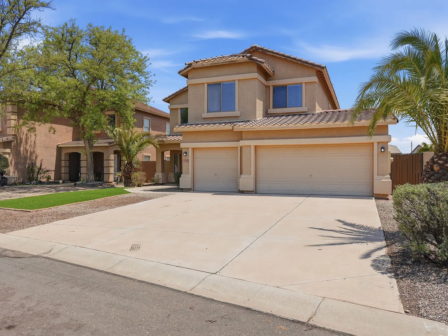 27989 N Muscovite Dr — Photo 4