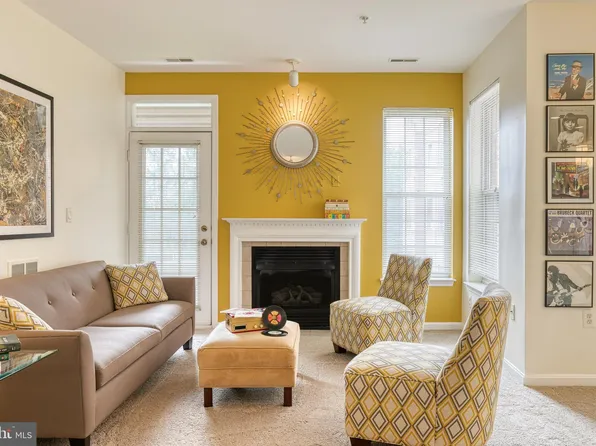 400 Symphony Cir Unit 135F, Hunt Valley, MD 21030