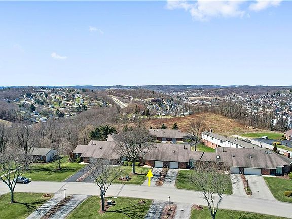 2nd image of 316 Greenwood Dr
