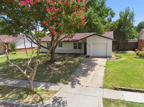 2114 Brookshire St, Arlington, TX 76010
