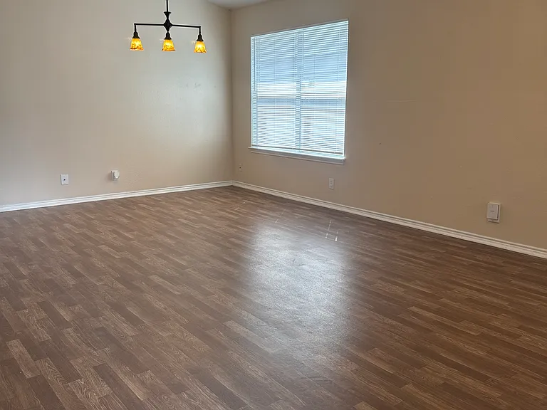 9742 Girth Ln — Photo 2