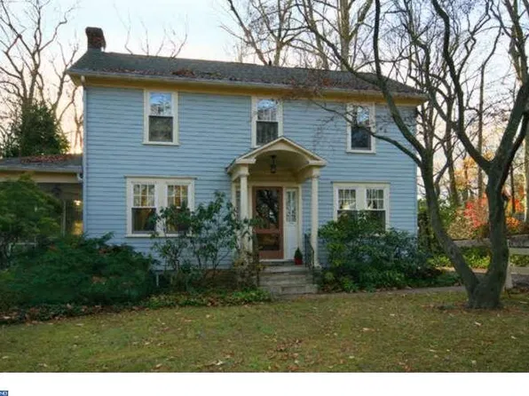 414 Radnor Rd, Wayne, PA 19087