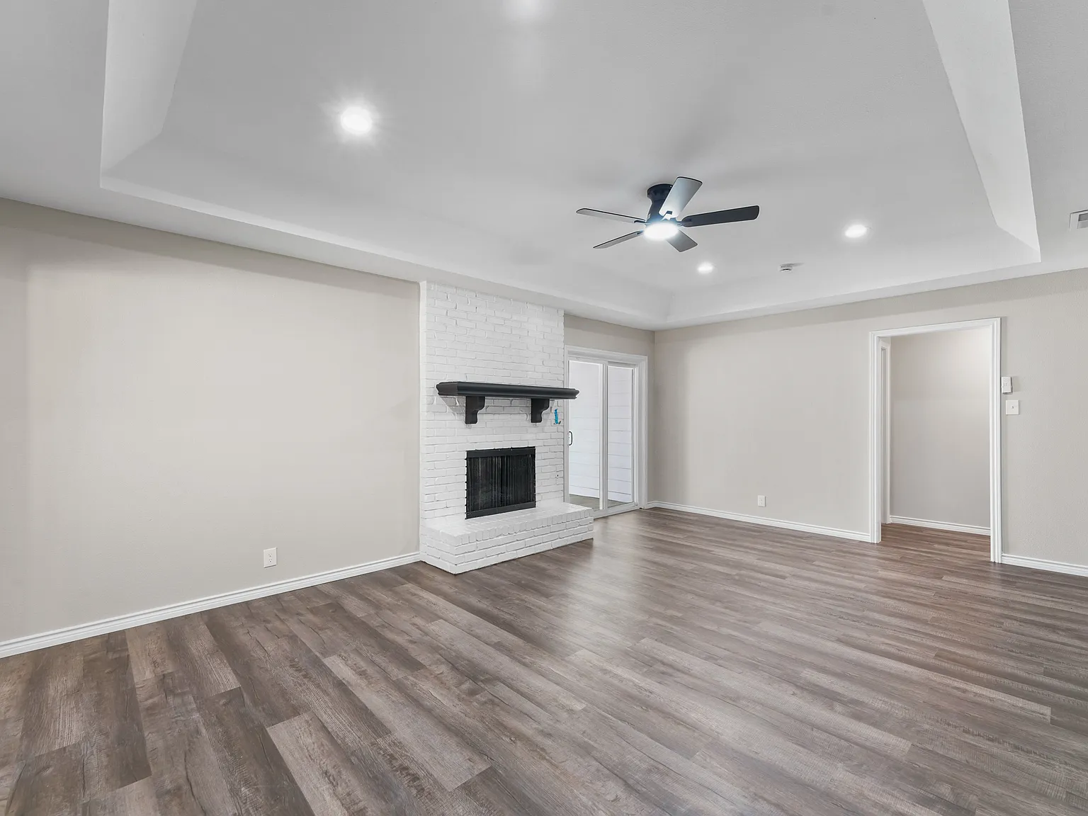 3 bed, 1839 sqft, $2,500 — Photo 1