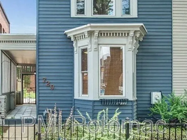 729 10th St NE, Washington, DC 20002