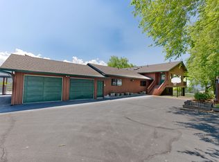 349 Wilson Rd, Ashland, OR 97520