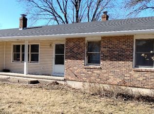 1715 Forum Dr, Rolla, MO 65401