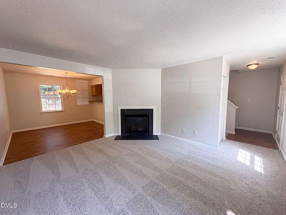 3rd image of 2029 Buffalo Way