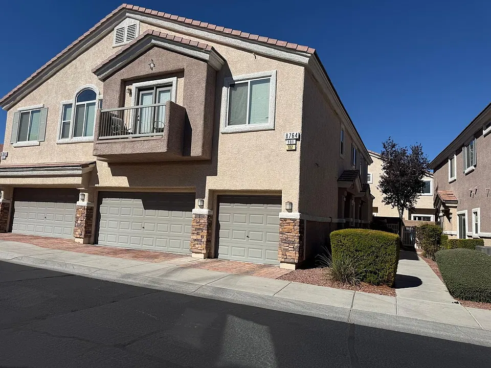 8764 Traveling Breeze Ave #102