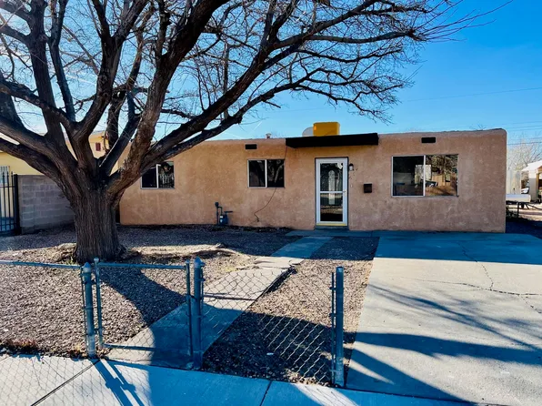 629 Espanola St SE, Albuquerque, NM 87108