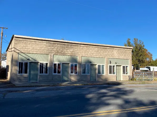 6033 Siskiyou Blvd, Grenada, CA 96038