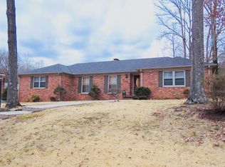 222 Colonial Ct, Florence, AL 35633