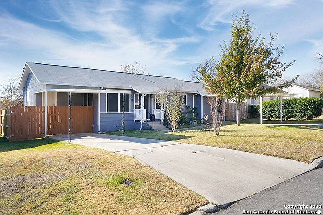 1st image of 462 Prestwick Blvd