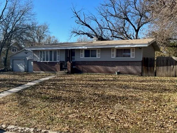 206 S Central St, Marquette, KS 67464