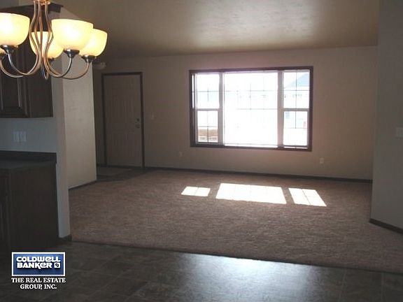 4th image of 2908 Chrystella Dr