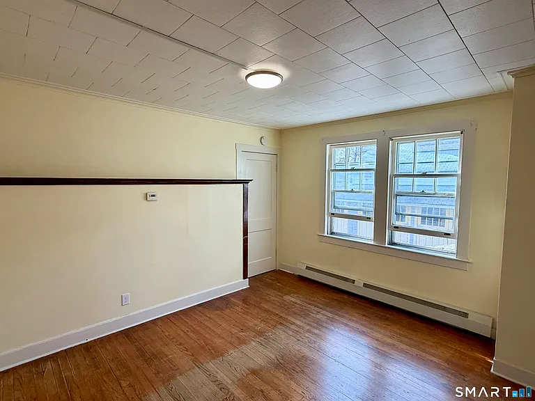 23 Farnham Ave #2 — Photo 3