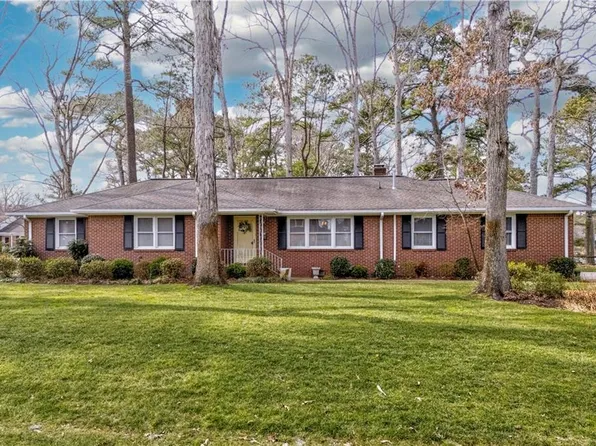 621 Chesopeian Trl, Virginia Beach, VA 23452