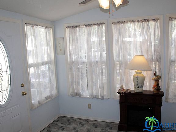 3rd image of 37640 Oak Lake Dr