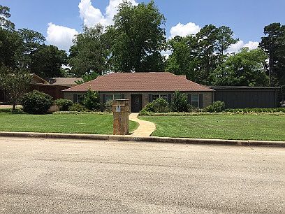 1st image of 2317 Fleetwood Dr