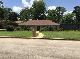 2317 Fleetwood Dr, Longview, TX 75605