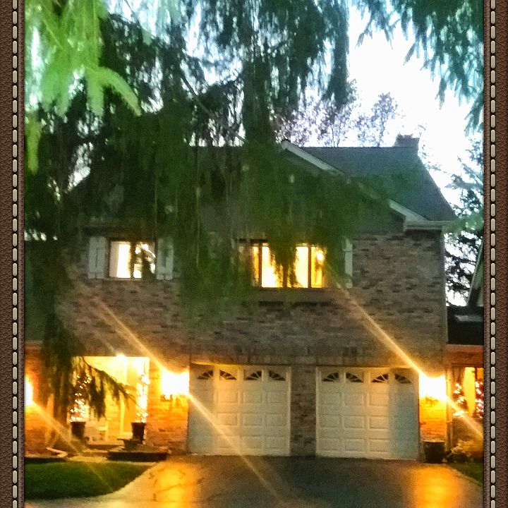 1st image of 46 Castle Rock Ln