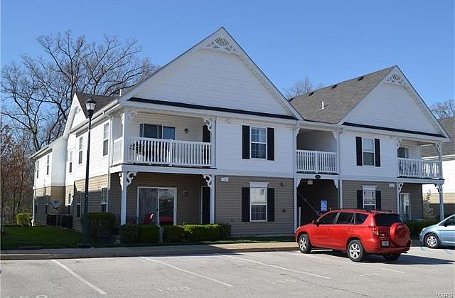 Front View of Condo - Condo is the upper left side!