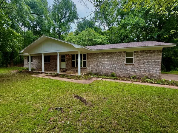 1602 Avenue 2 NE, Atkins, AR 72823