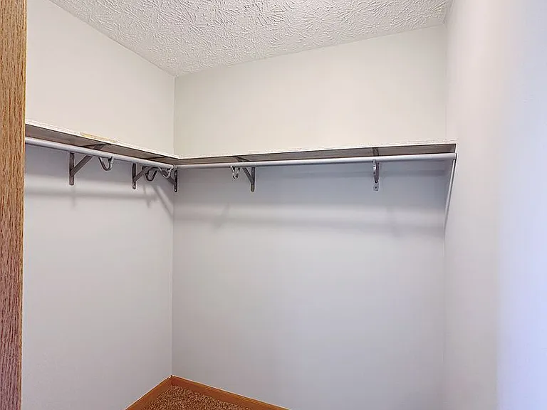 2332 Hopkins Dr — Photo 18