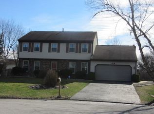 25 E Donovan Ct, Crete, IL 60417