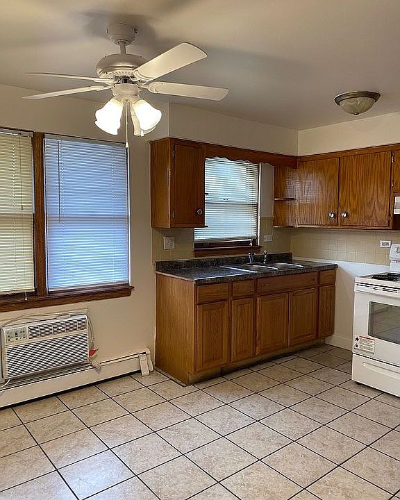 1st image of 70 E 138th St APT B3