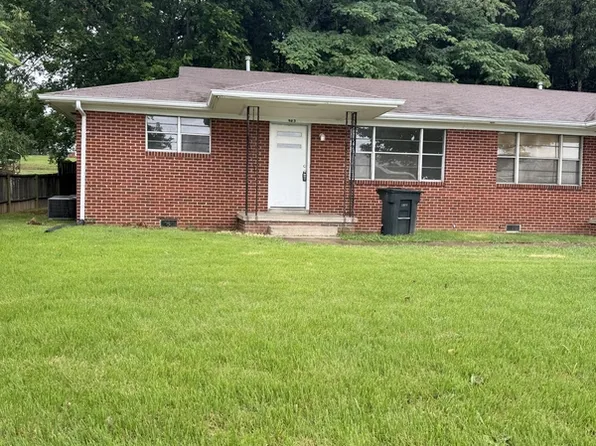 903 Collinwood Ave, Florence, AL 35630
