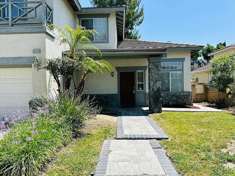 26253 King Edwards Dr — Photo 5