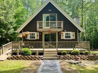 3106 White Tail Dr, Tobyhanna, PA