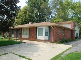 2503 Wilshire Dr, Frankfort, IN 46041