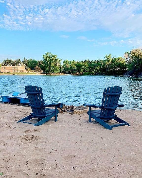  Solitude in the city