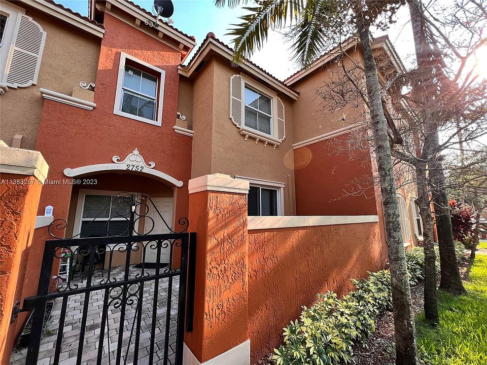 1st image of 2752 SW 120th Ter #1009