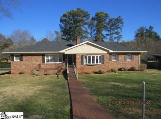 901 Wembley Rd, Greenville, SC 29607