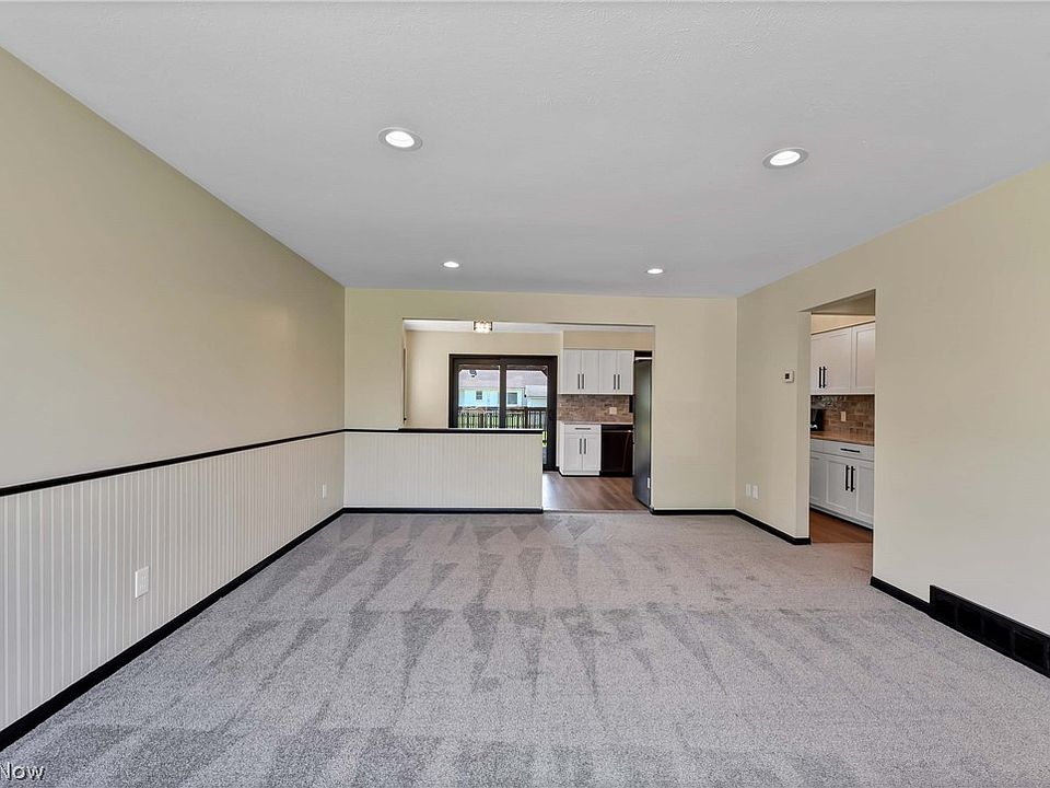 7695 Selwick Dr, Parma, OH 44129 Zillow