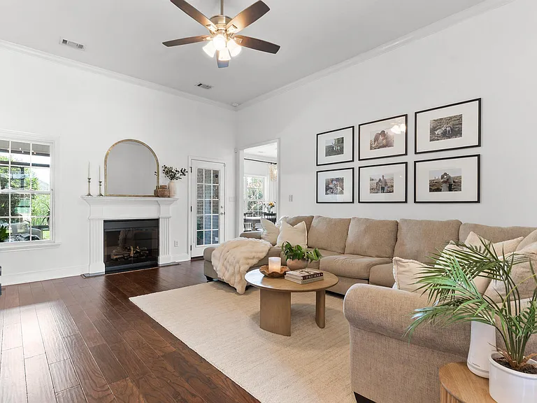 107 Hampton Meadows Dr — Photo 6