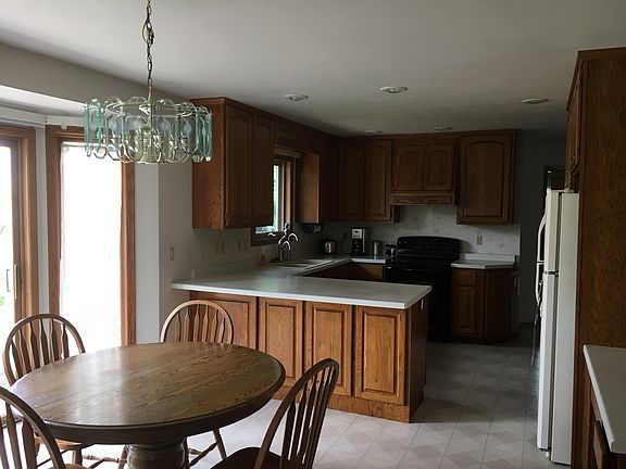 4th image of 2979 Blue Spruce Dr
