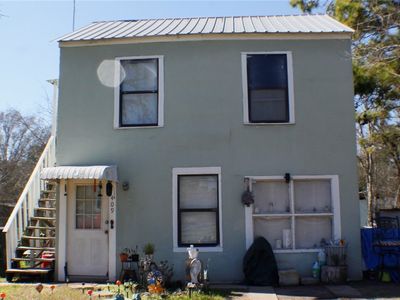 409 N Avenue D, Waelder, TX, 78959