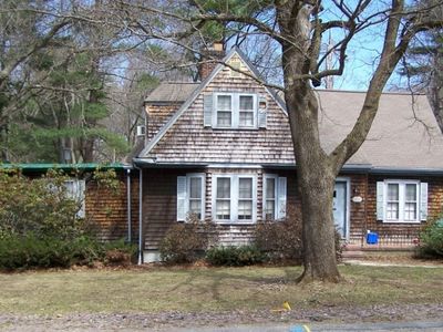 11 Park Ln, East Walpole, MA, 02032