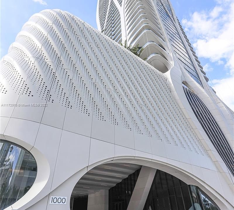 1st image of 1000 E Biscayne Blvd #3201