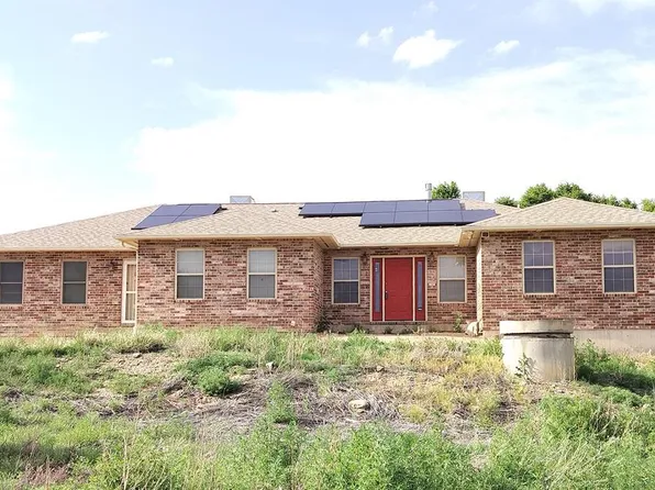 3220 Langdon Rd, Pueblo, CO 81001